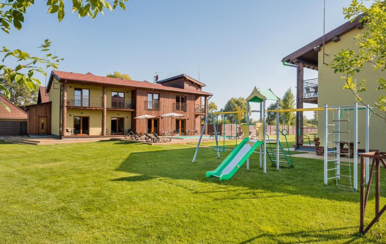 Eden Resort Yasnogorodka  Esterno foto